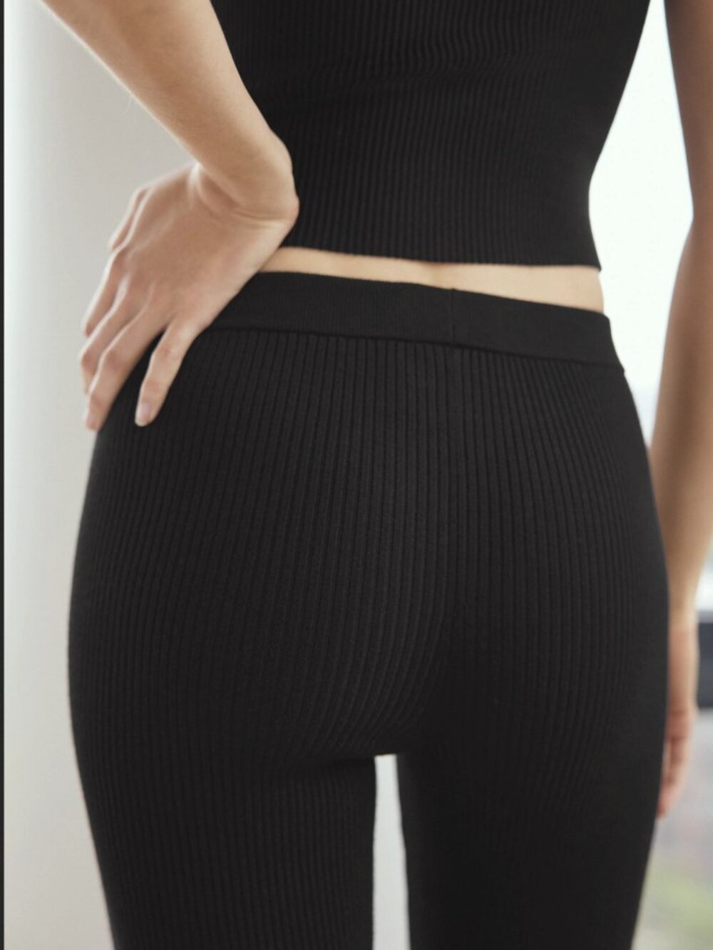 Aritzia Babaton Distill Legging XS